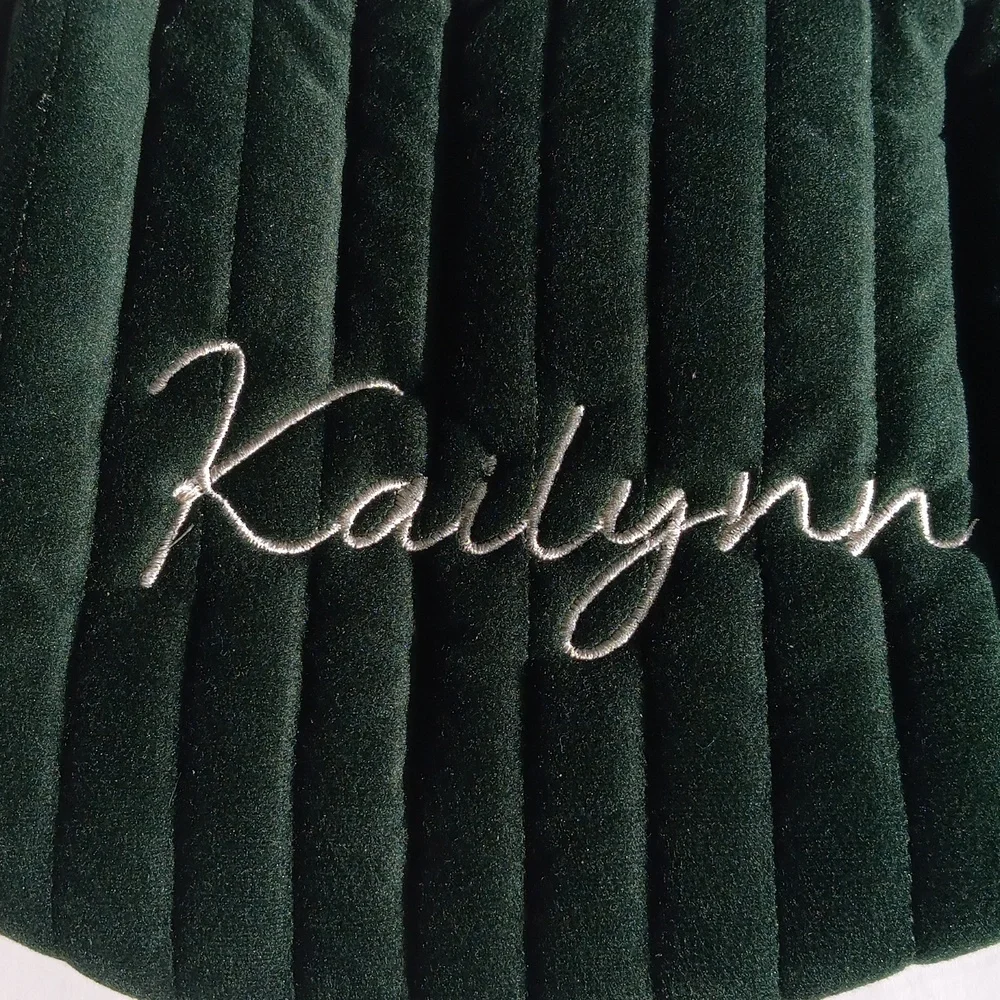 KAILYNN EMBROIDERED VELVET DARK GREEN COSMETIC BAG